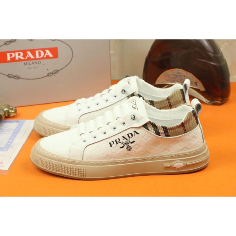 Pra*a sneakers